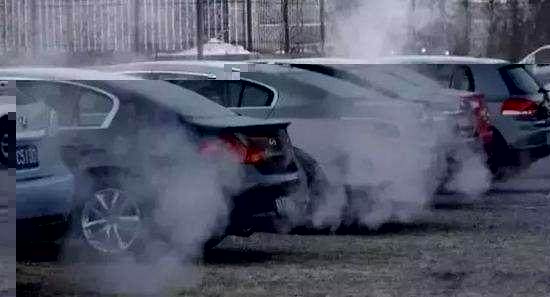 10條駕駛不良的習(xí)慣！一半以上的車都是這么壞的！