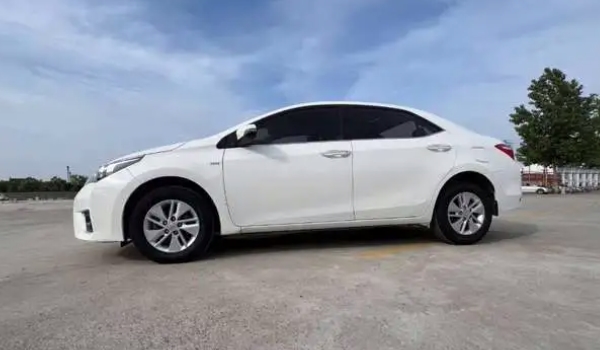 豐田卡羅拉怎么樣 油耗低、性價(jià)比好（1.2T、1.5L、1.8L三款選擇）
