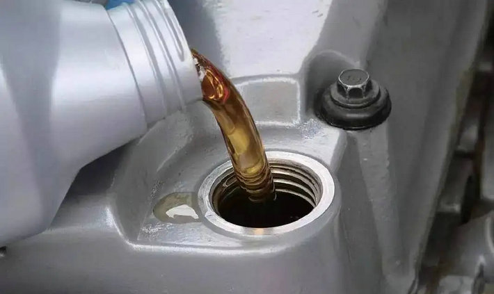 汽車全合成機油和半合成機油的區別