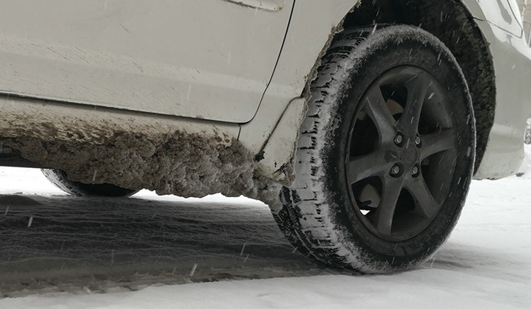 融雪劑對(duì)汽車(chē)底盤(pán)的危害大嗎