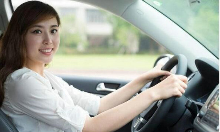 汽車(chē)松油門(mén)有頓挫感是什么原因