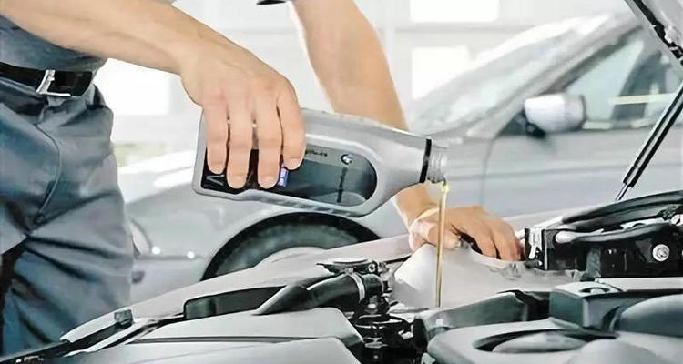 日產送的十次保養機油能用嗎