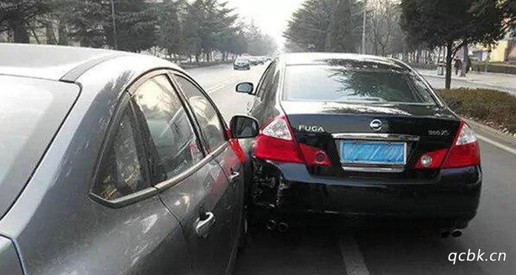 車刮蹭了報(bào)保險(xiǎn)流程