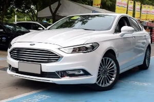 福特蒙迪歐二手車價(jià)格，市場(chǎng)成交價(jià)5萬(wàn)起（第三年保值率55%）
