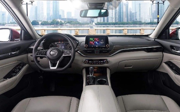 2021款東風日產(chǎn)天籟上市 尼桑天籟價格最新詳情
