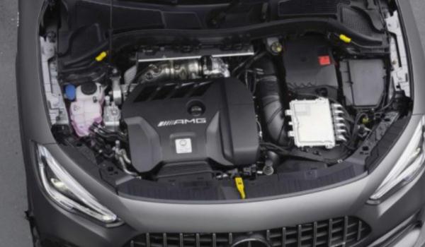 新款AMGA 35L車型上市，百公里加速僅需要4.9秒