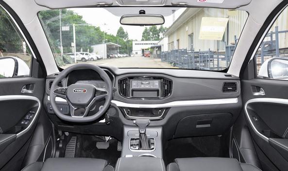 2021款野馬斯派卡EV，運動型車身更辣眼
