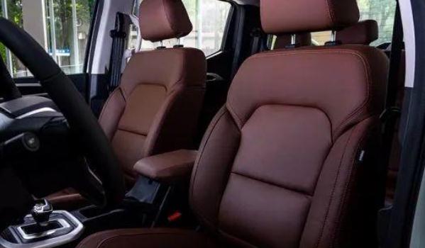 上汽大通MAXUS T70新車型，提供普通、經濟、強力三種駕駛模式