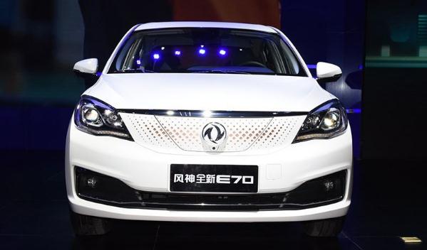 東風風神E70新增車型上市，三種續(xù)航選擇（滿足消費的不同需求）