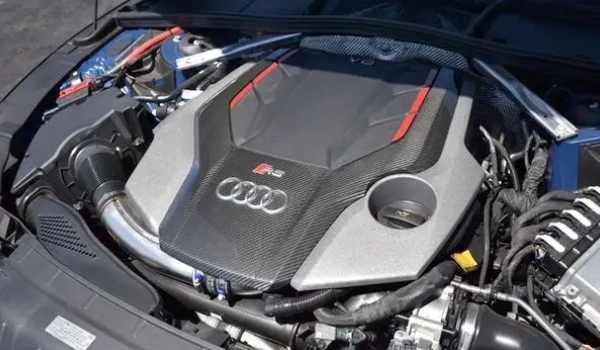 奧迪rs5是什么發動機 采用V6強動力發動機（2.9T雙渦輪增壓）