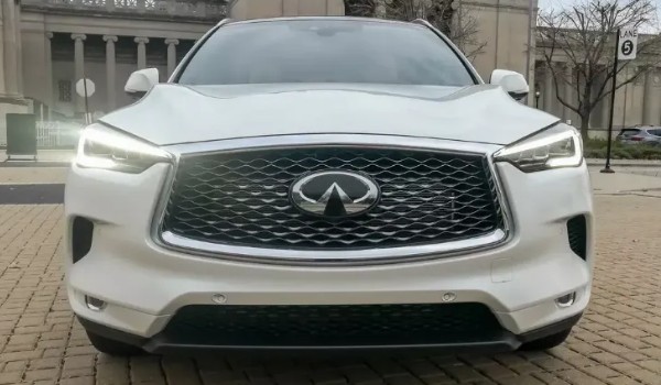 東風(fēng)英菲尼迪qx50報(bào)價(jià) qx50售價(jià)27萬一臺(tái)(第五年保值率47%)
