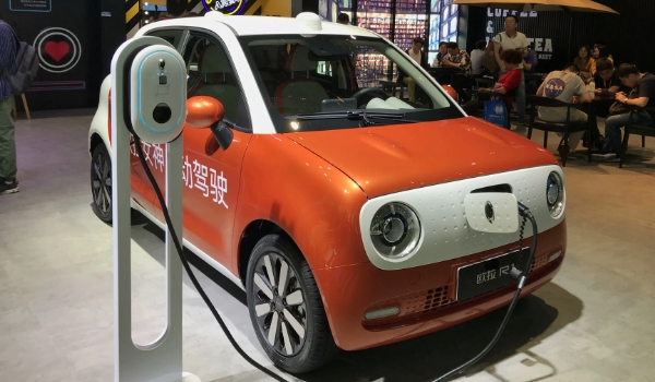 10萬元內最好電動汽車，宏光MINIEV價格最低銷量最高
