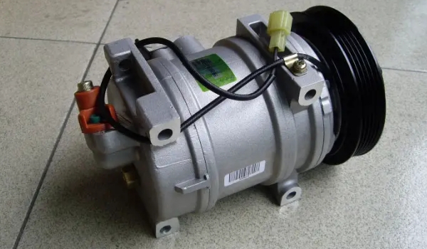 汽車空調壓縮機多少錢，具體要根據壓縮機大小而定（最小的僅需幾百塊）