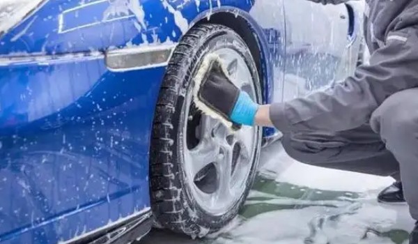 汽車美容是做什么的 保養汽車外觀(美化清洗)