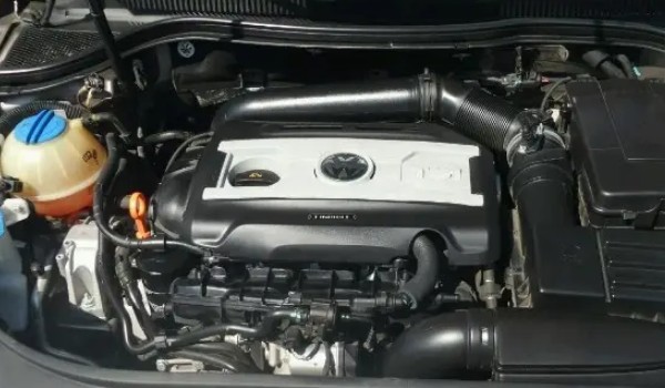 大眾cc的口碑怎么樣 車身長(zhǎng)達(dá)4.8米(全系搭載2.0T發(fā)動(dòng)機(jī))
