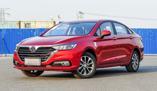 紳寶d50三大件怎么樣 運行穩定 品質不錯（性能穩定的車型）