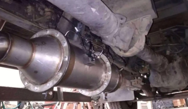 顆粒捕捉器是什么東西 車輛發動機尾氣過濾器（避免燃燒不完全）