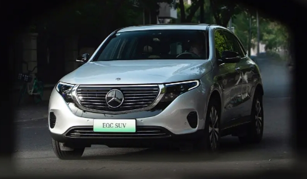 奔馳純電動suv2022款推薦 3款奔馳純電車型值得選擇（續航里程不錯）