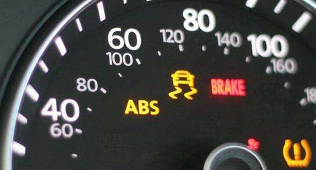 abs是什么意思，它其實就是一個剎車防抱死系統
