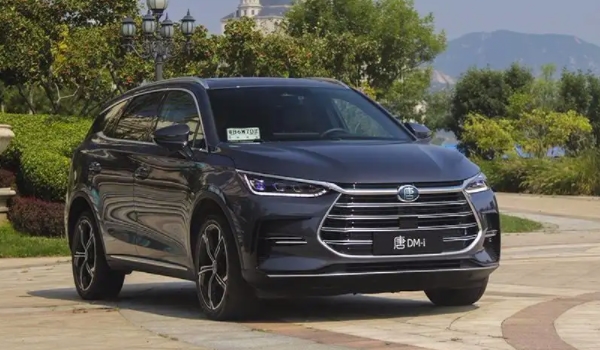 比亞迪唐新能源二手車 二手車保值率53.66%（主要根據車況來確定）