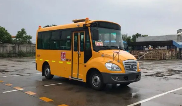 19座校車(chē)報(bào)價(jià) 牡丹牌19座校車(chē)售價(jià)16.2萬(wàn)