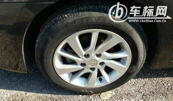 日產軒逸胎壓多少合適 正常胎壓2.3-2.5bar之間
