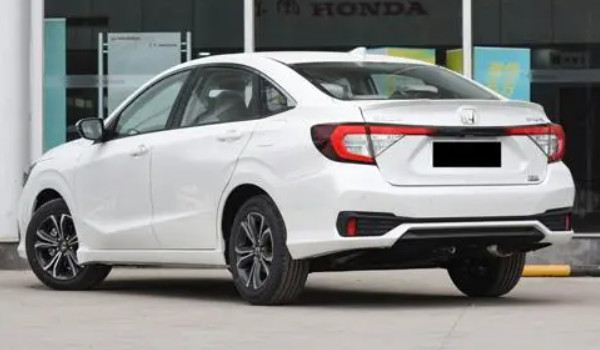 envix本田什么車(chē) 緊湊本田享域車(chē)型(車(chē)身長(zhǎng)達(dá)4.7米)