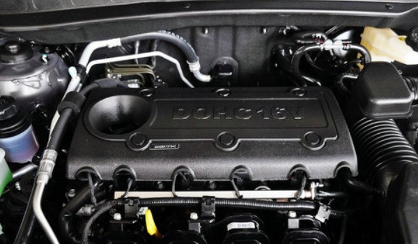捷達vs7和現代ix35哪個好 捷達vs7車長4.6米(現代ix35動力強)