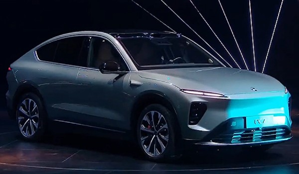 蔚來ec7配置參數如何 車長4.9米(續航可達635km)