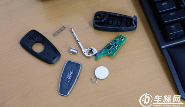 汽車鑰匙丟了怎么辦 4S店、汽配城匹配鑰匙（部分車型需更換車鎖）