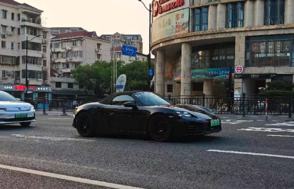 定價多少你會買！純電保時捷718亮相國內：已上正式牌照