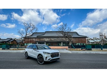 陸上頭等艙 試駕2024款林肯飛行家四驅奢雅版 封面圖