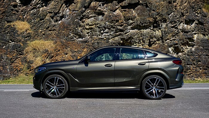 全副武裝的德系戰艦 BMW全新X6評測 