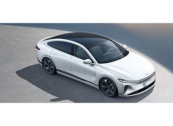 新汽車實測，黑科技揭秘，長安汽車以科技創領數智未來 封面圖