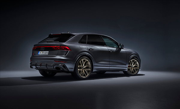 奧迪造出了紐北最速量產(chǎn)SUV：明年國(guó)內(nèi)開(kāi)售