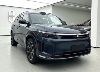問界M7 Max煥新版實車公布 預售29.8萬起 封面圖