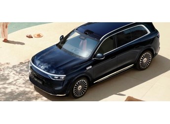 問(wèn)界M8純電版正式上市，起售價(jià)35.98萬(wàn)9月開(kāi)啟交付