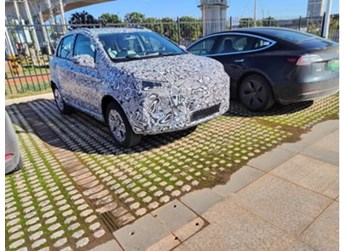 云度新車路試被網友曝光，或將對標比亞迪海豚？ 封面圖